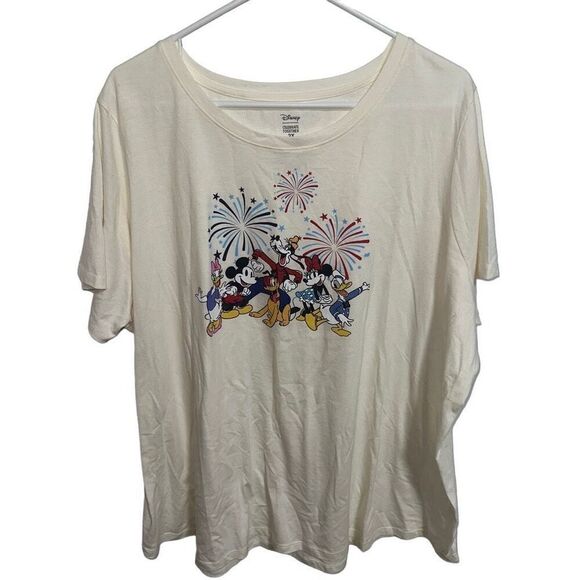 Disney Mickey Mouse and friends Fireworks Graphic T-shirt - Picture 1 of 5